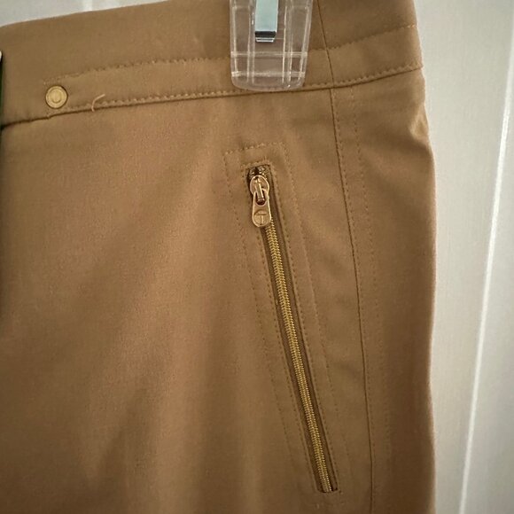 Ladies Capri Golf Pants - Picture 4 of 5